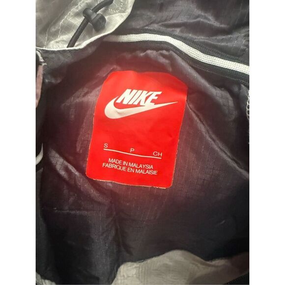 Nike White Silver Tech Hyperfuse Zip Hooded Ripstop Windbreaker Jacket Small - Picture 6 of 6